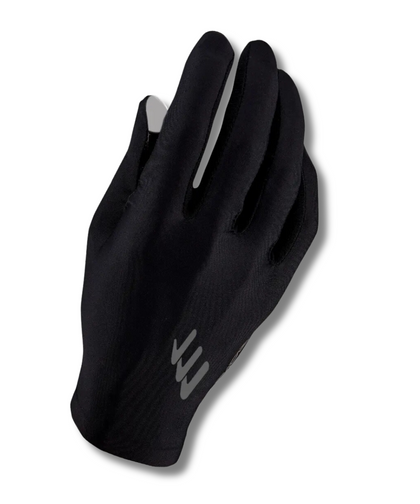Half distance full finger gloves